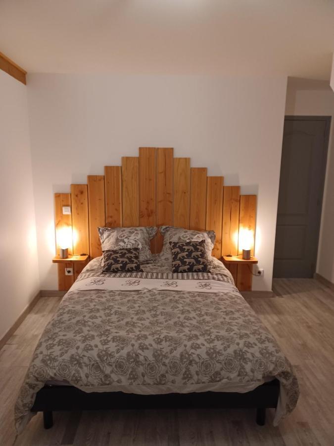 La Maison Du Bonheur Saint-Germain-Laval  Extérieur photo